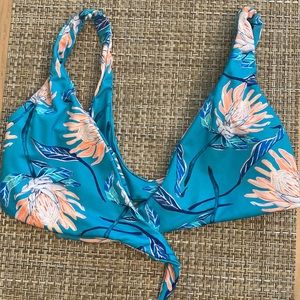 Midori bathing suit top